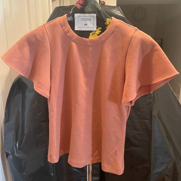 Flutter Sleeve Top - Picture 1 of 2